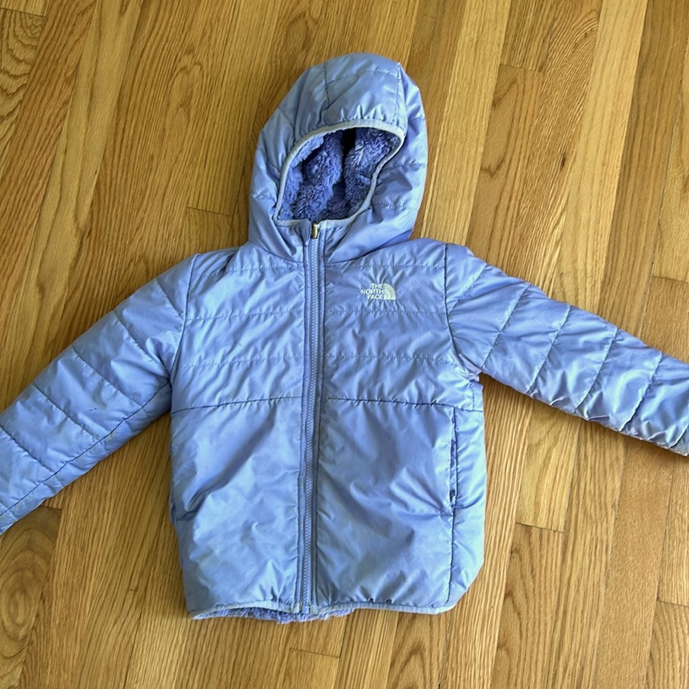 Toddler girl 5T North Face reversible coat - light purple